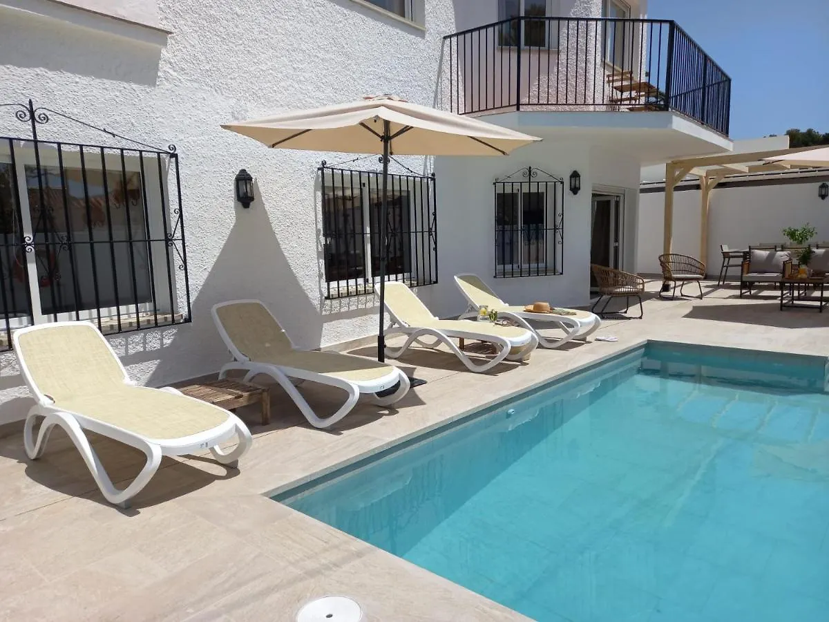 Villa El Algarrobo Nerja