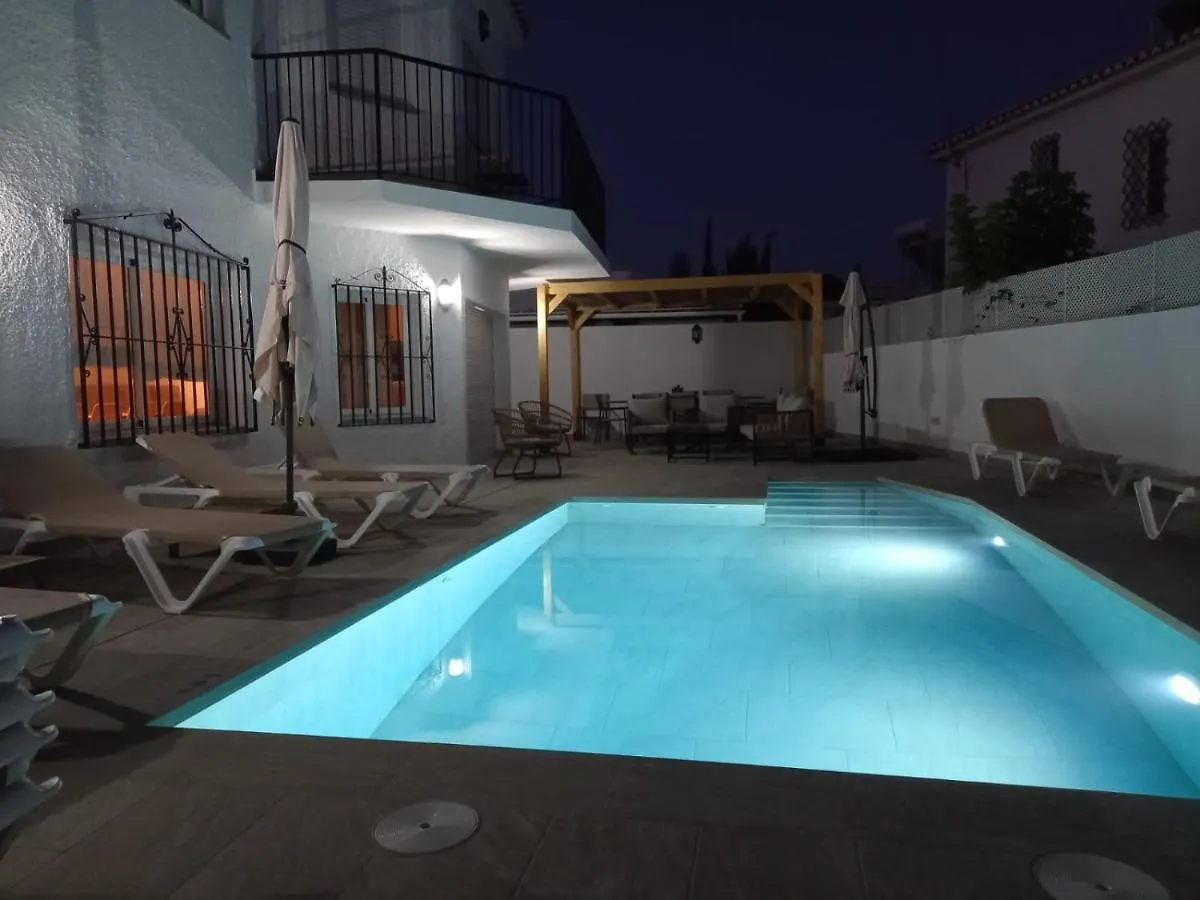 Villa El Algarrobo Nerja Spanyolország